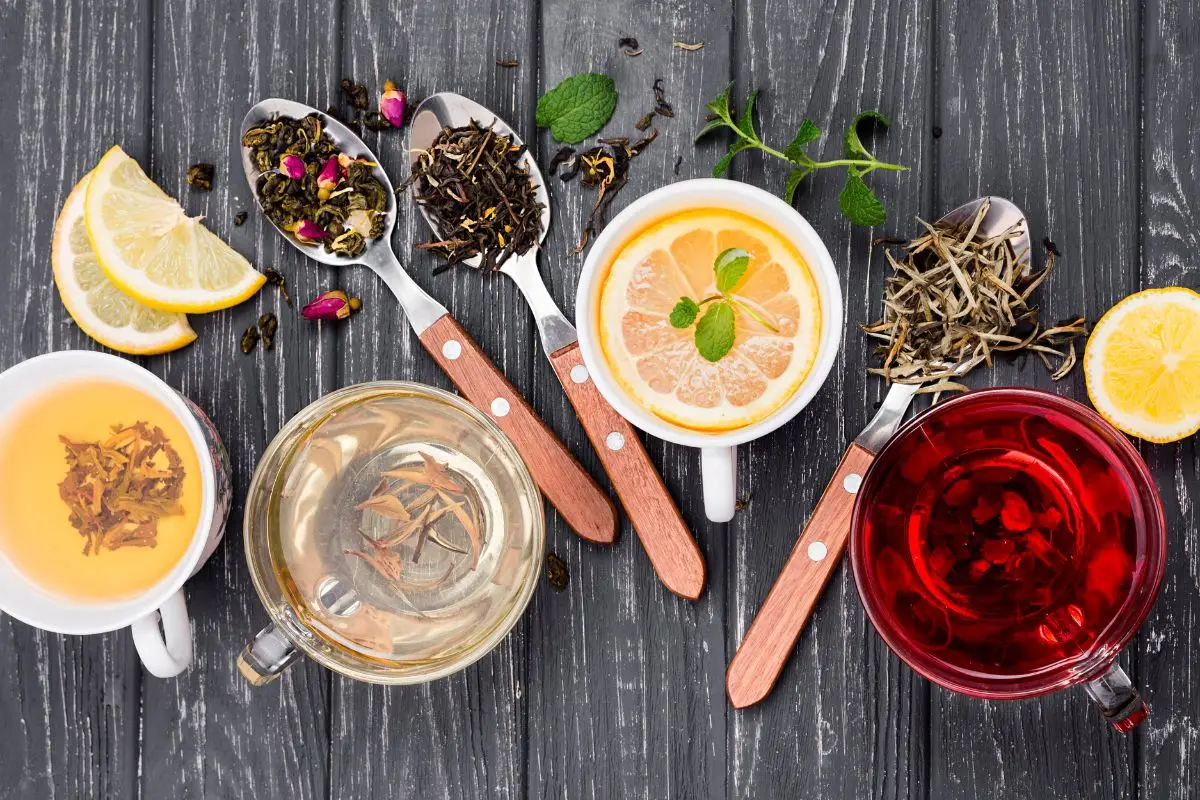 Tisane fai da te con spezie e frutta: gusto e benessere in un tazza