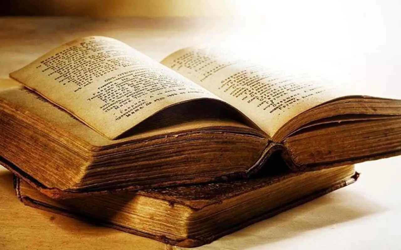 Non buttare questi libri: possono valere tantissimo, ecco quali sono